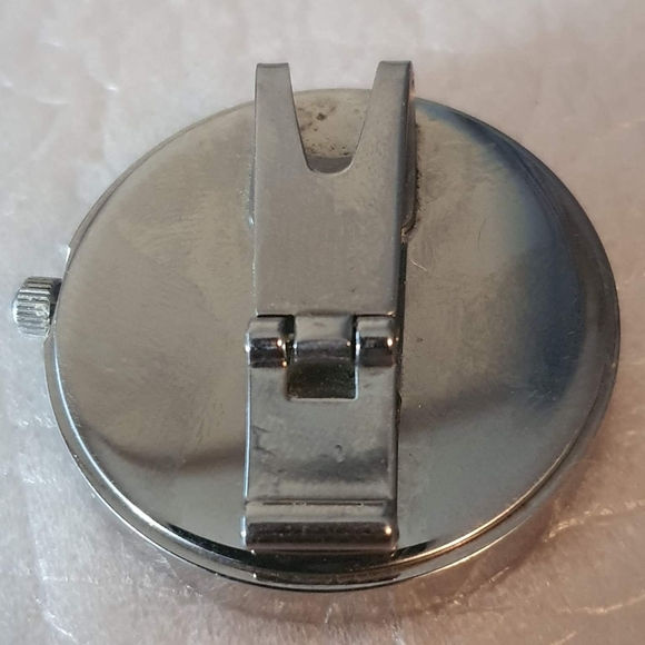 🦋10/$20🦋 Tutu Silver/Mother of Pearl Rhinestone Women's Clip-On Watch - Picture 3 of 3